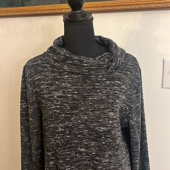 Banana Republic Viscose Spandex Blend Turtleneck Dress, Sz. L. - Picture 2 of 8